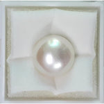 Load image into Gallery viewer, Pearl
