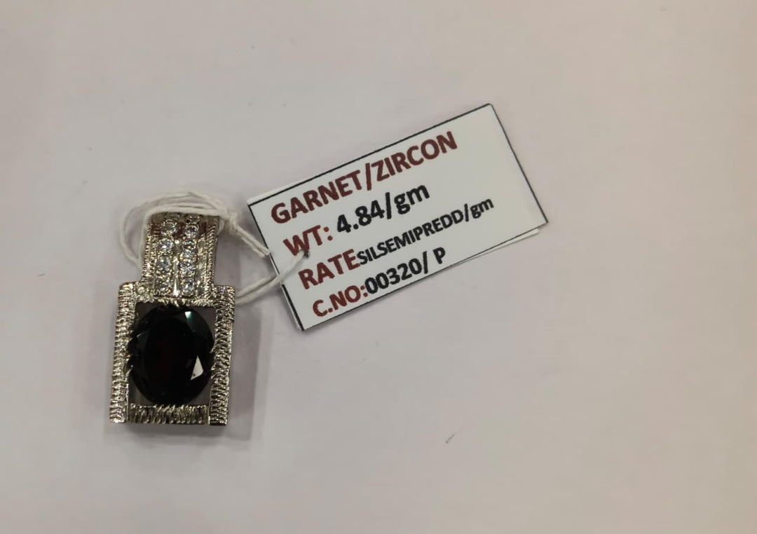4.84/GM GARNET / ZIRCON  (1650)