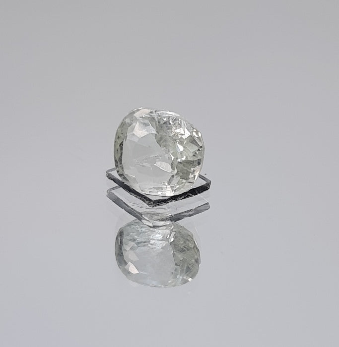 3.18 Ratti Natural PALE yellow sapphire with Govt Lab Certificate-(YELSA9T)