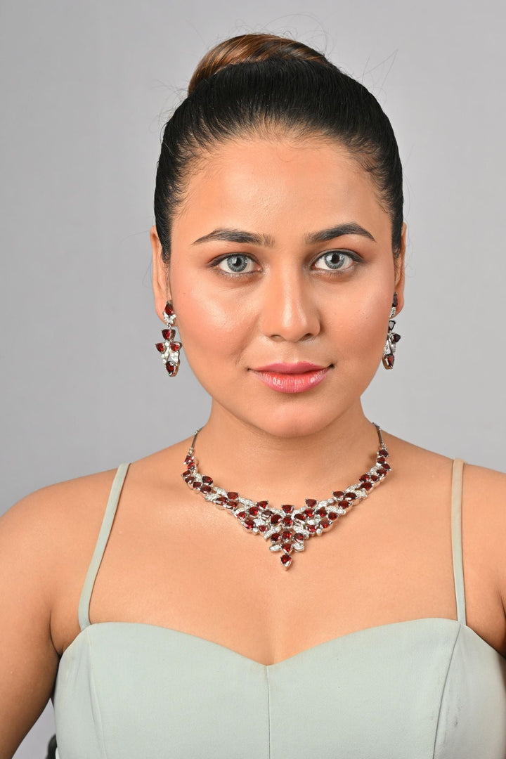 63.52/GM GARNET / ZIRCON  (1650)