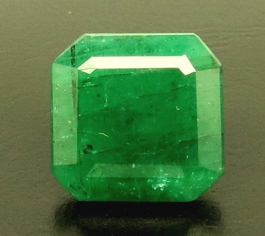 5.83/CT Natural Panna Stone with Govt. Lab Certificate (16650)