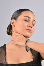 Load image into Gallery viewer, 36.68/GM BLACK STAR (1650)
