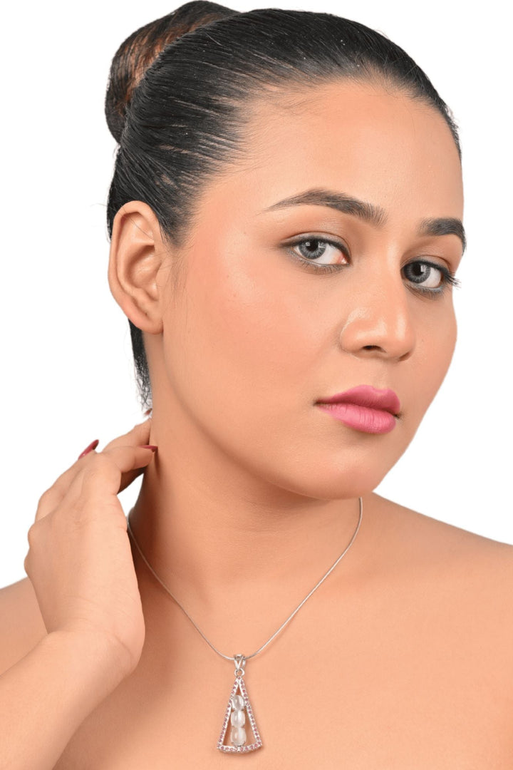 11.00/GM RUBY/ MOON STONE (2750)