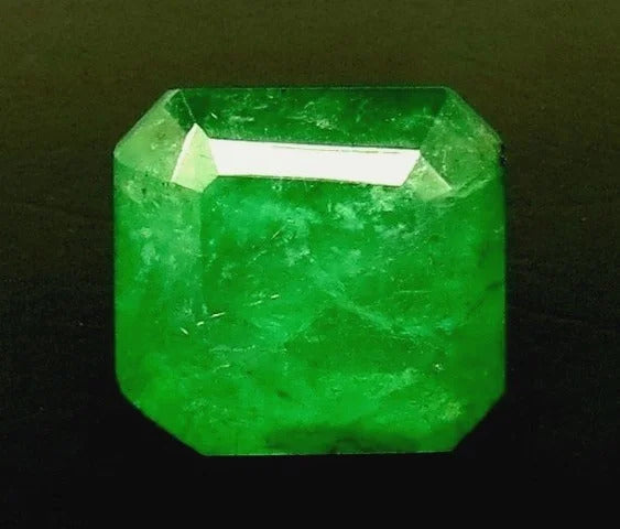 4.91/CT Natural Panna Stone with Govt. Lab Certificate (45510)