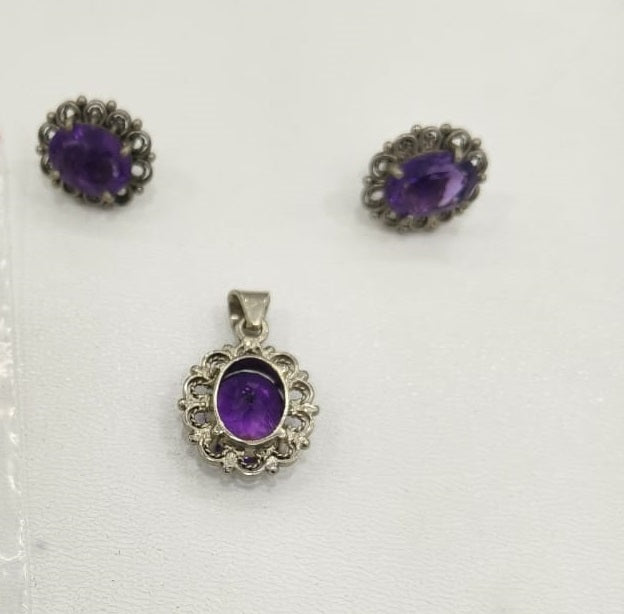 14.70/GM AMETHYST SILVER  3PCS PENDANT SET (525.00)