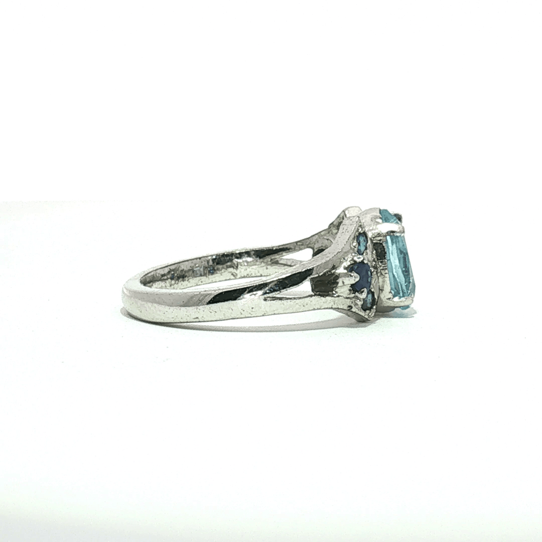 3.20/GM  BLUE TOPAZ BLUE SAPPHIRE RING Earrings - G0693