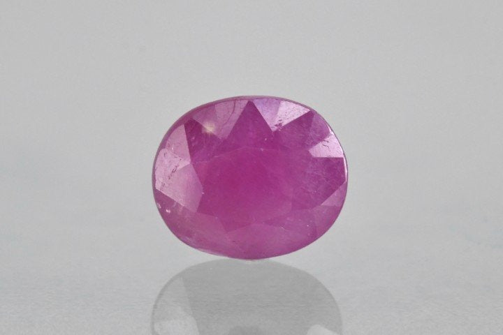 5.44/CT Natural Old Burma Ruby with IIG Govt. Lab Certificate (150000)
