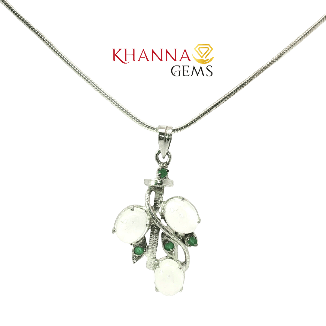 4.80/GM Emerald Moonstone Pendent - N0006
