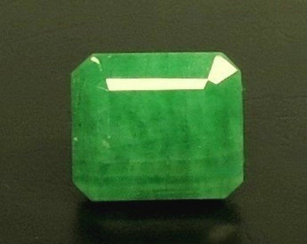 10.27/CT Natural Panna Stone with Govt. Lab Certificate