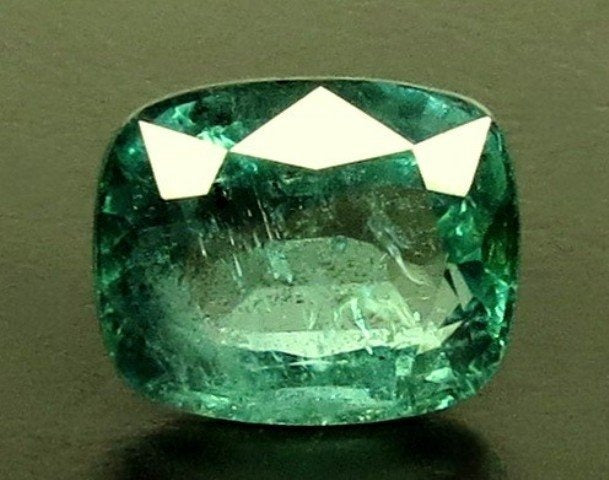 2.26/CT Natural Panna Stone with Govt. Lab Certificate (56610)