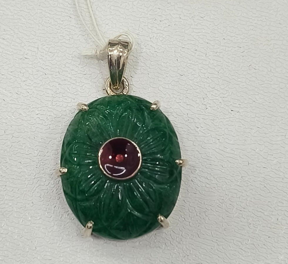 14.32/GM INDIAN JADE SILVER PENDANT (2750.00)