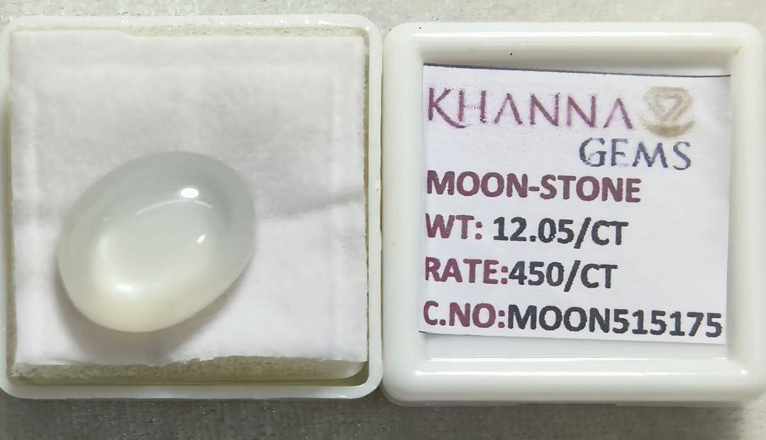 12.05/CT Moon Stone with Govt. Lab Certificate (450)