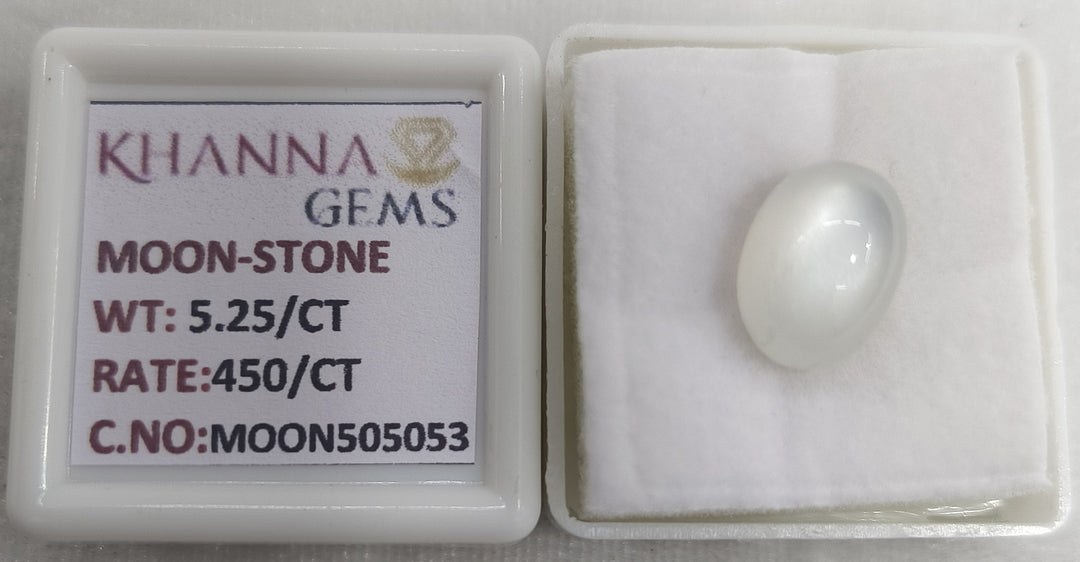 5.25/CT Moon Stone with Govt. Lab Certificate -505053