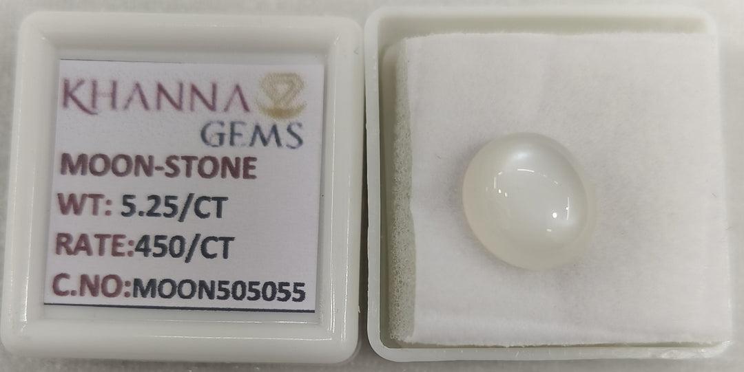 5.25/CT Moon Stone with Govt. Lab Certificate -505055