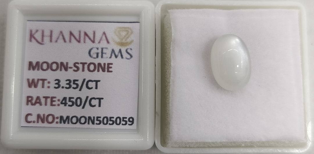3.35/CT Moon Stone with Govt. Lab Certificate