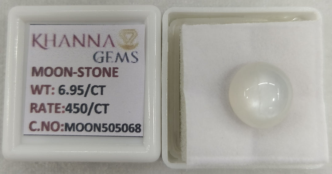6.95/CT Moon Stone with Govt. Lab Certificate