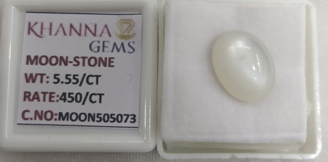 5.55/CT Moon Stone with Govt. Lab Certificate