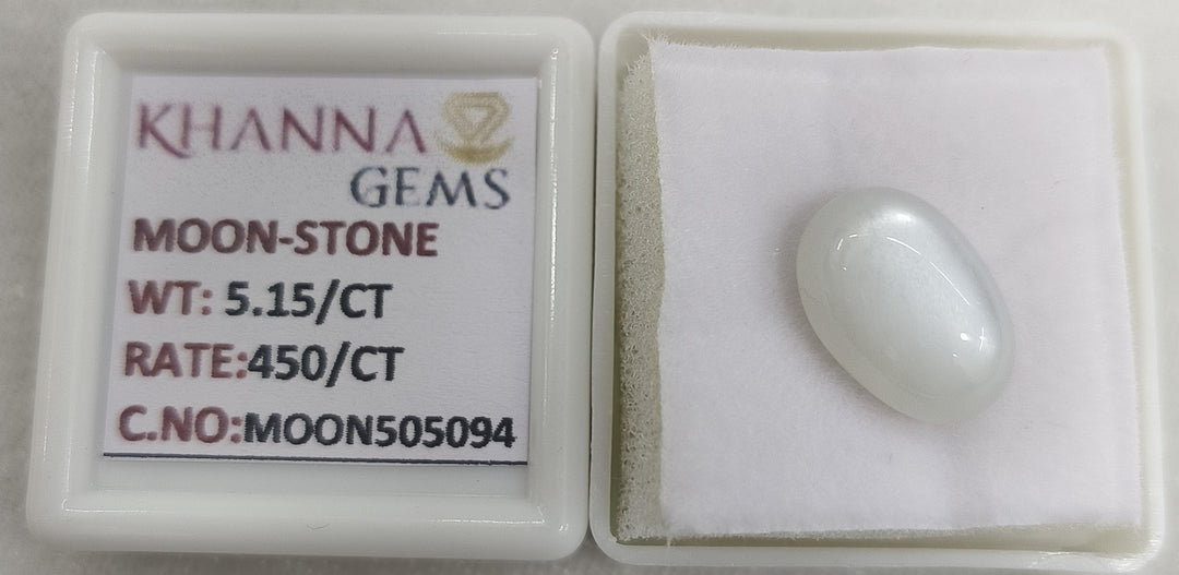 5.15/CT Natural Moon Stone with Govt. Lab Certificate