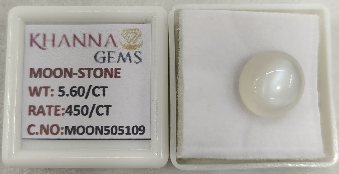 5.60/CT Moon Stone with Govt. Lab Certificate