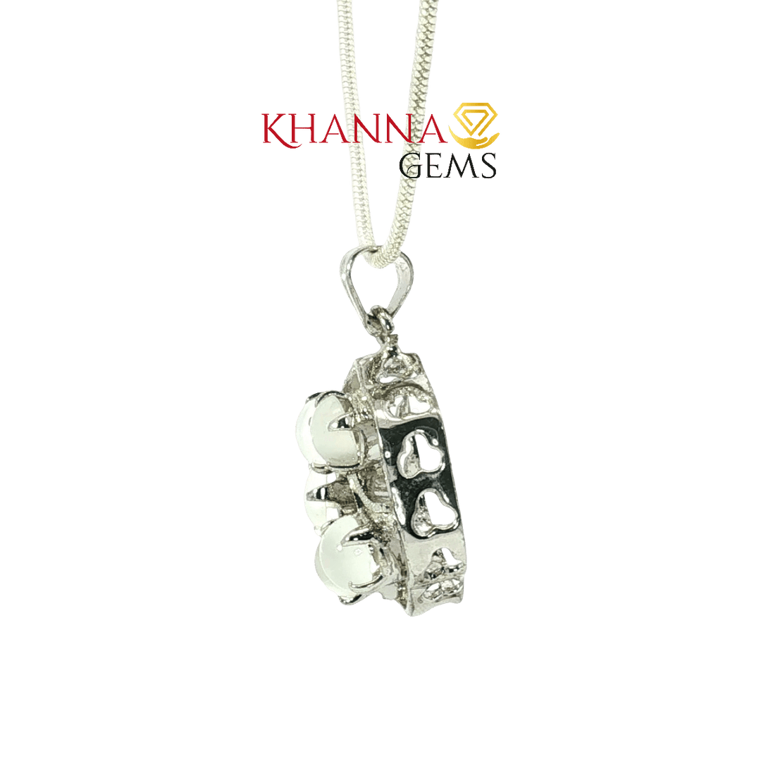5.80/GM Moon Stone Pendent - N0004