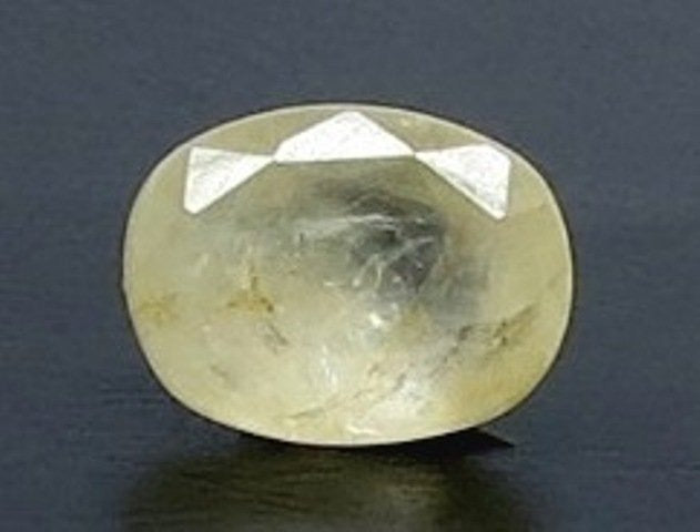 4.02/CT Natural Yellow Sapphire With Govt Lab Certificate
