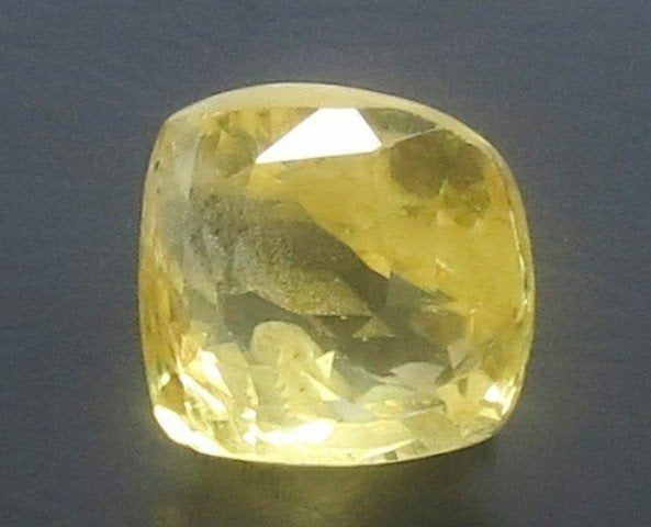 3.87/CT Natural Yellow Sapphire With Govt Lab Certificate (45510)