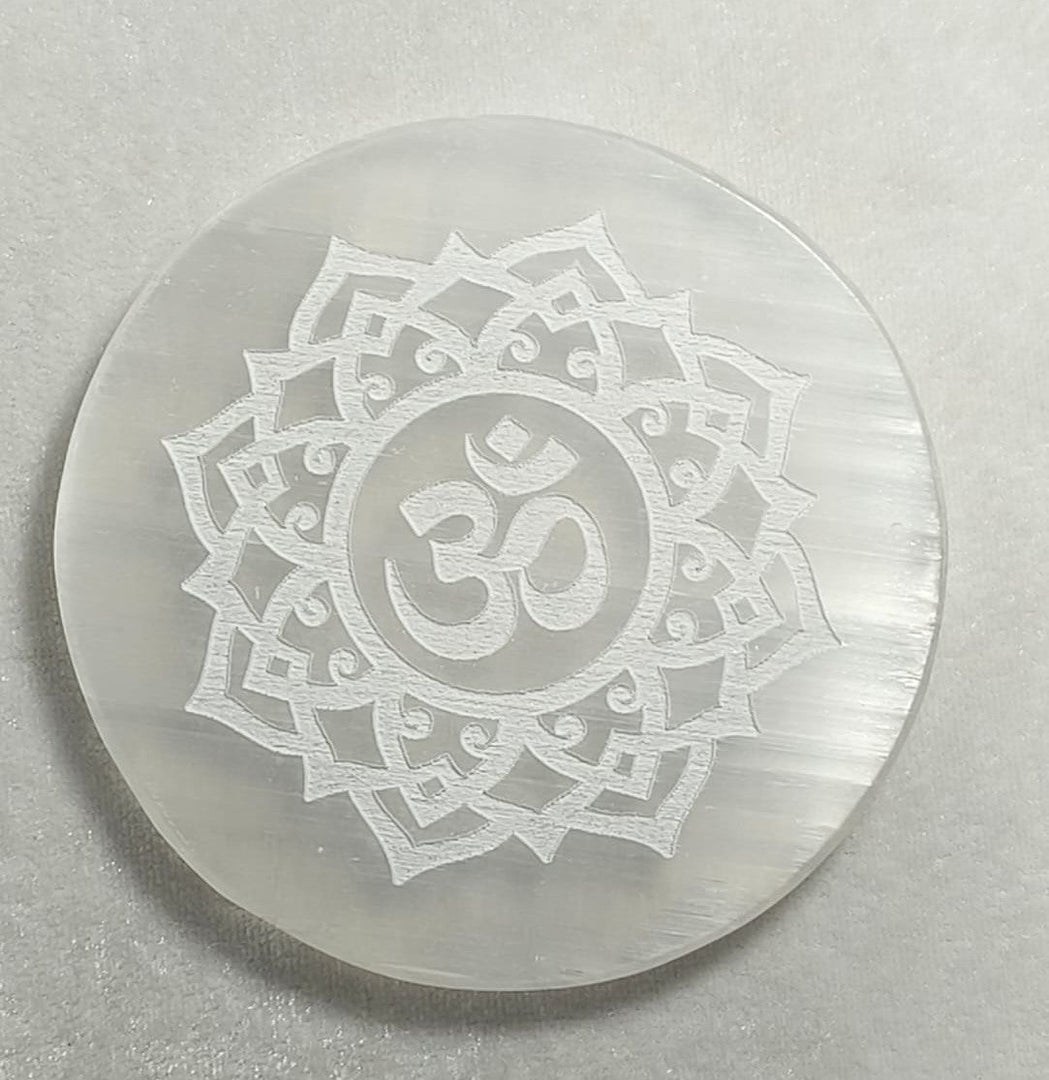 SELENITE CHARGING ROUND PLATE  OM 13