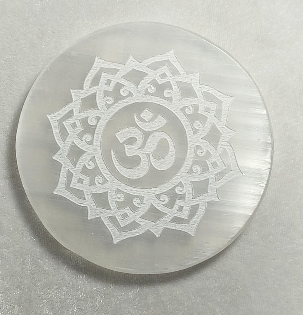 SELENITE CHARGING ROUND PLATE  OM 16
