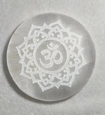 Load image into Gallery viewer, SELENITE CHARGING PLATE  OM 19
