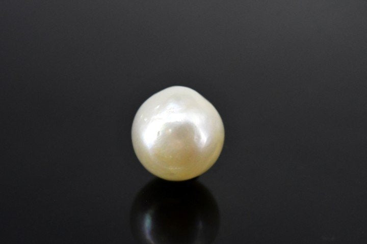 3.73/CT Natural South Sea Pearl With Lab Certificate (1550)