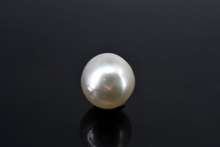 3.94/CT Natural South Sea Pearl With Lab Certificate (1550)