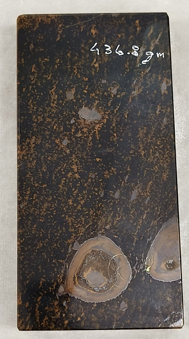 436.80/GM NATURAL TIGER EYE BRICK