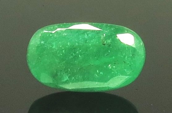 4.51 Ratti Natural Emerald Stone With Govt. Lab Certificate (8991)