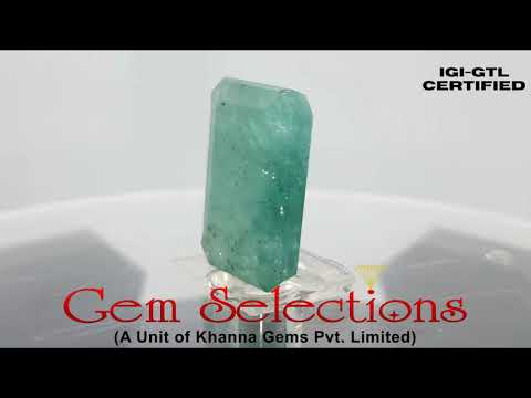 21.71 Ratti Natural Emerald Stone With Govt. Lab Certificate (2331)