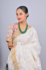 Load image into Gallery viewer, SIX LAYER EMERALD BEADS MALA
