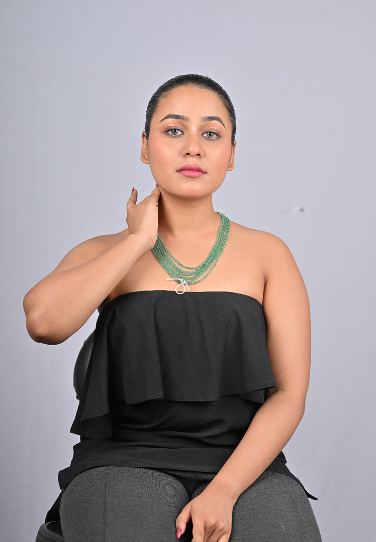 27.988/GM SIX LAYER EMERALD BEADS MALA  (6250)