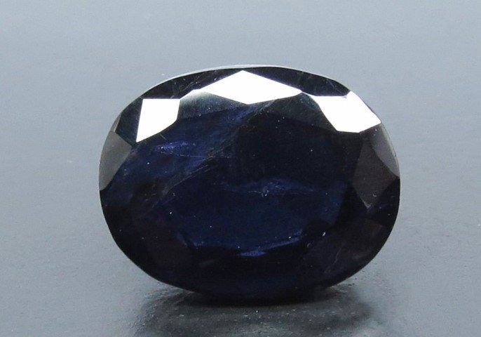 6.70/CT Natural Iolite with Govt Lab Certificate (1221)