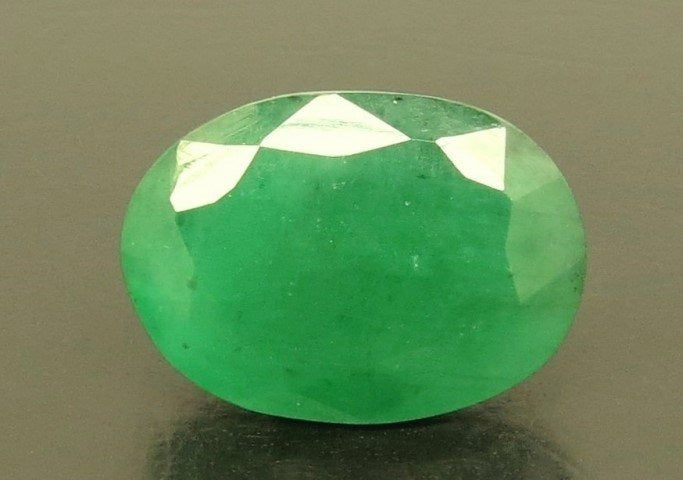 6.73/CT Natural Panna Stone with Govt. Lab Certificate (6771)