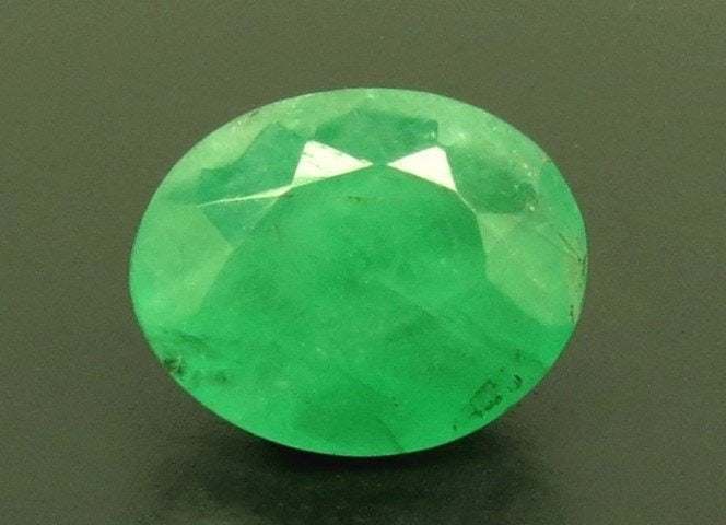 3.09/CT Natural Panna Stone with Govt. Lab Certificate (8991)