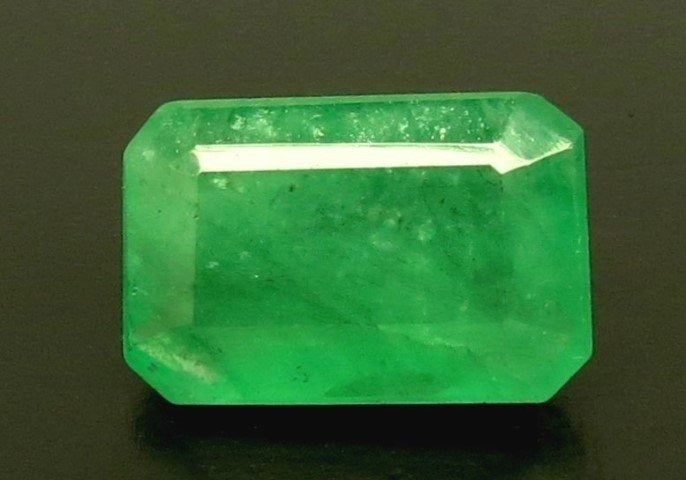 5.85/CT Natural Panna Stone with Govt. Lab Certificate (23310)