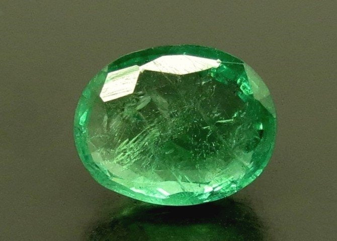 4.90/CT Natural Panna Stone with Govt. Lab Certificate(45510)