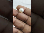 Load and play video in Gallery viewer, 8.69/CT Natural South Sea Pearl With Lab Certificate (1550)
