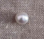 Load image into Gallery viewer, 11.13/CT South Sea Pearl with Govt. Lab Certificate-1550
