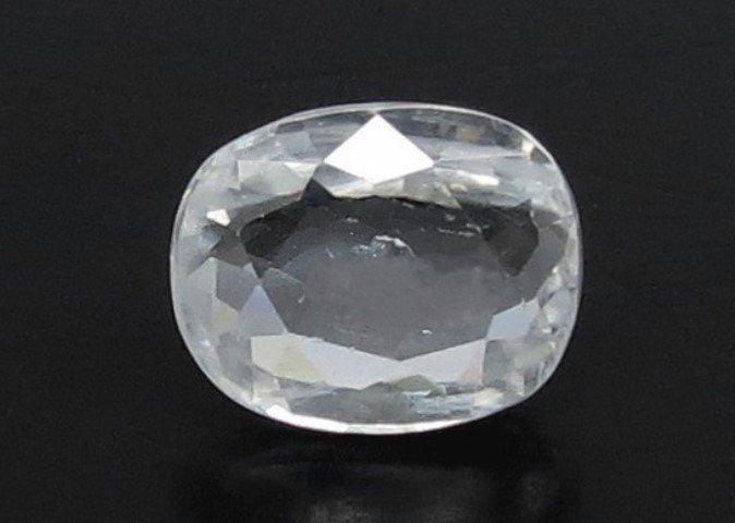 4.23/CT Natural Zircon with Govt. Lab certificate (4551)